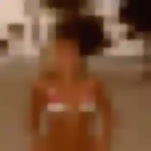 Éléonore (32 ans) à Roisey cherche un plan cul ce soir