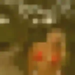 Adama, 40 ans, connectée à Rolleville pour un plan cul