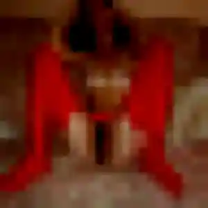 Nkechi, 33 ans, en ligne à Romagny Fontenay pour une rencontre coquine