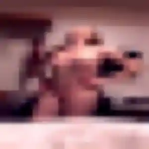 plan cul à Ronchamp : profil de Joy, 29 ans - accès libre