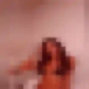 Photo de Valérie à Rospez (33 ans) - plan cul gratuit