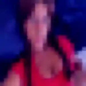 Rosalie, 31 ans, dispo pour plan cul à Roz-sur-Couesnon