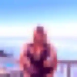 Photo de Esi à Rubrouck (22 ans) - plan cul sans inscription