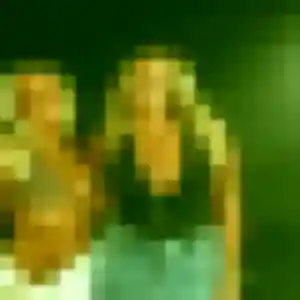 Takha, femme de 27 ans cherche plan cul à Russ