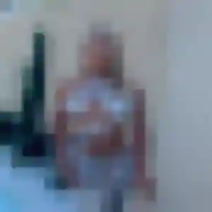 Photo privée de Olufunmi, 40 ans à Rustrel - plan discret