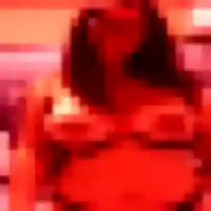 Contacte Oumou, 22 ans à Saint-Aignan en privé