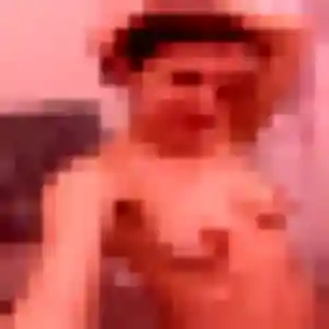 Abiodun, 29 ans, connectée à Saint-Aigulin pour un plan cul