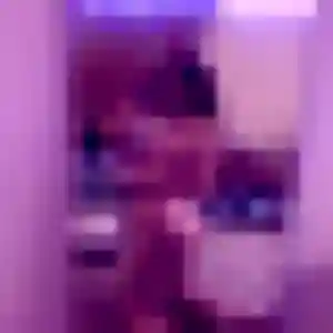 Contacte Gathoni, 40 ans à Saint-Amand-Villages en privé