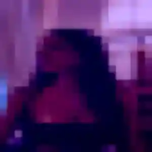 Thioro, femme de 23 ans cherche plan cul à Saint-Avre