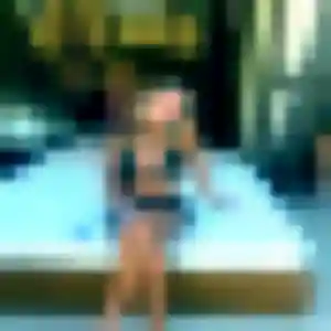 Morgane, 25 ans, en ligne à Saint-Barthélemy pour une rencontre coquine