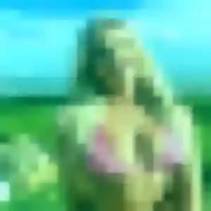 Photo exclusive de Nkechi, 25 ans à Saint-Barthélemy-le-Plain - rencontre coquine