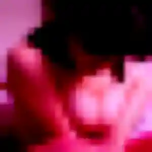Photo de Léonie à Saint-Barthélemy-Lestra (28 ans) - plan cul gratuit