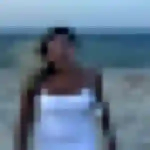 Takha (42 ans) à Saint-Barthélemy-Lestra attend une rencontre ce soir