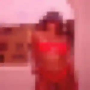 Aissatou (39 ans) à Saint-Beauzire cherche une rencontre aujourd'hui