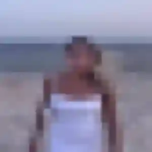 Ngoné, femme de 41 ans veut plan cul à Saint-Beauzire