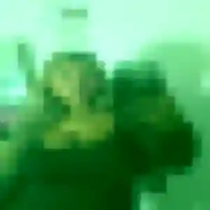 Profil de Élise à Saint-Benoît-la-Forêt (30 ans) - plan cul anonyme