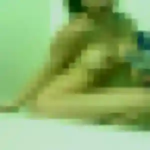 Nafi, 37 ans, disponible à Saint-Cernin-de-Larche pour une rencontre coquine