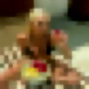 Mariam, 25 ans, en ligne à Saint-Christophe pour une rencontre coquine