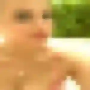 Laetitia, femme de 25 ans propose plan cul à Saint-Cyprien