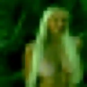Déborah, fille de 26 ans cherche plan cul à Saint-Cyr