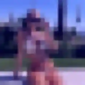 Photo de Aurore à Saint-Cyr-les-Vignes (31 ans) - plan cul anonyme