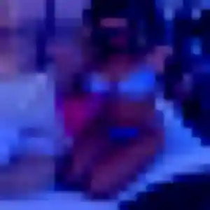 Jolie Josiane, 29 ans à Saint-Denis-de-Méré - voir sa photo