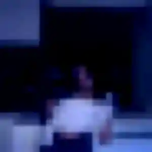 Lola de Saint-Denis-sur-Coise, 25 ans - plan cul sans lendemain