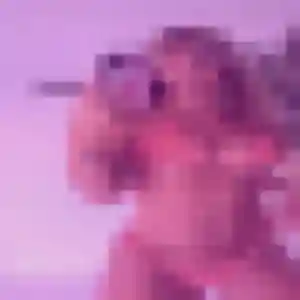 Photo sexy de Salma, 25 ans à Saint-Denis-sur-Sarthon - plan discret