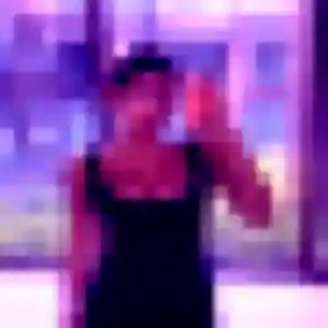 Charmante Joy, 34 ans à Saint-Didier-au-Mont-d'Or - voir sa photo
