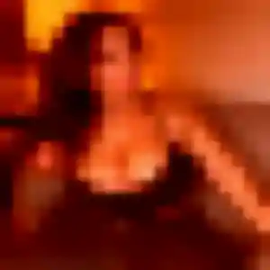Contacte Inès, 29 ans à Saint-Étienne-du-Valdonnez gratuitement