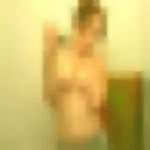 Stacy, 42 ans, connectée à Saint-Étienne-Lardeyrol pour une rencontre coquine