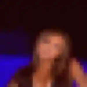 Photo privée de Gisèle, 45 ans à Saint-Fargeau-Ponthierry - plan discret