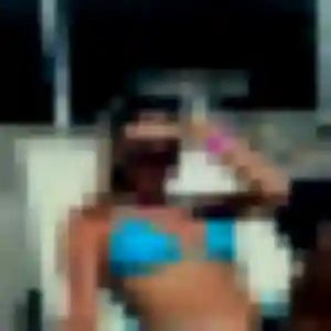 Deborah, 45 ans, disponible à Saint-Félix pour un plan cul