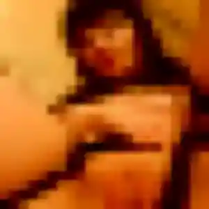 Wangari, 32 ans, connectée à Saint-Ferréol pour un plan cul