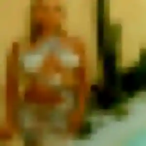 Antoinette, 39 ans, dispo pour plan cul à Saint-Florent-sur-Cher