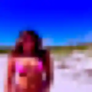 Rencontre Éva, 26 ans à Saint-Forgeux en privé