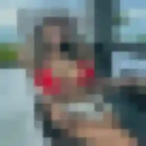 Émeline, 24 ans, dispo pour plan cul à Saint-Georges-sur-Loire