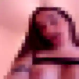 Naomie (29 ans) à Saint-Germain-les-Belles cherche un plan cul aujourd'hui