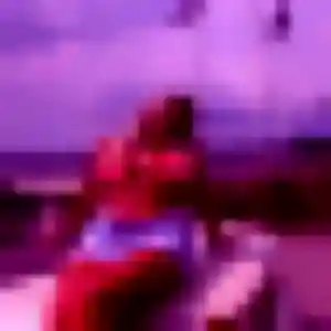 Nabou, 24 ans, connectée à Saint-Germain-les-Vergnes pour une rencontre coquine