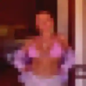 Profil de Neneh à Saint-Gervais-sur-Mare (45 ans) - plan cul anonyme