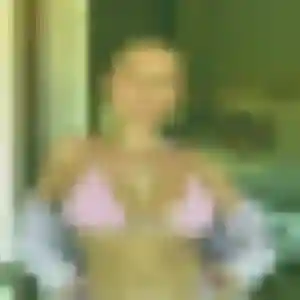 Rehema, 26 ans, disponible à Saint-Girons pour un plan cul