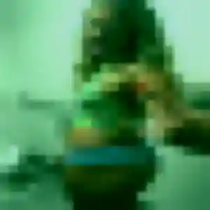 Sexy Mabinty, 26 ans à Saint-Guinoux - voir sa photo