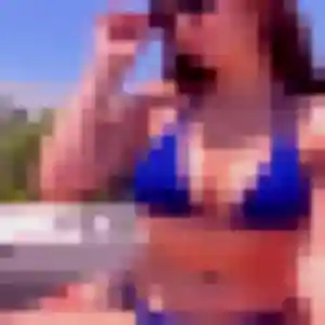 Mabinty, 27 ans, connectée à Saint-Hippolyte pour une rencontre coquine