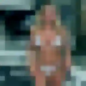 Laura (28 ans) à Saint-Jean-de-Tholome cherche une rencontre aujourd'hui