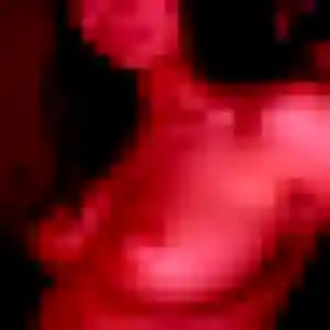 Esi, 25 ans, connectée à Saint-Jean-en-Royans pour une rencontre coquine