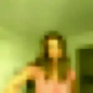 Audrey, femme de 23 ans propose plan cul à Saint-Jean-Kourtzerode