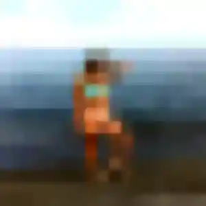 Photo exclusive de Henriette, 22 ans à Saint-Jean-les-Deux-Jumeaux - rencontre coquine