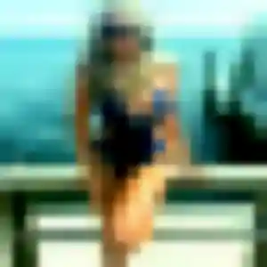 Malika (25 ans) à Saint-Jeures cherche un plan cul maintenant