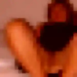 Amara, 33 ans, cherche un plan cul à Saint-Julien-de-Cassagnas