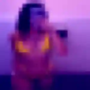 Belle Xénia, 37 ans à Saint-Julien-de-Concelles - découvrir son profil